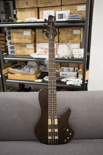 Mattisson Series IV 5strings /wenge Version -sold out